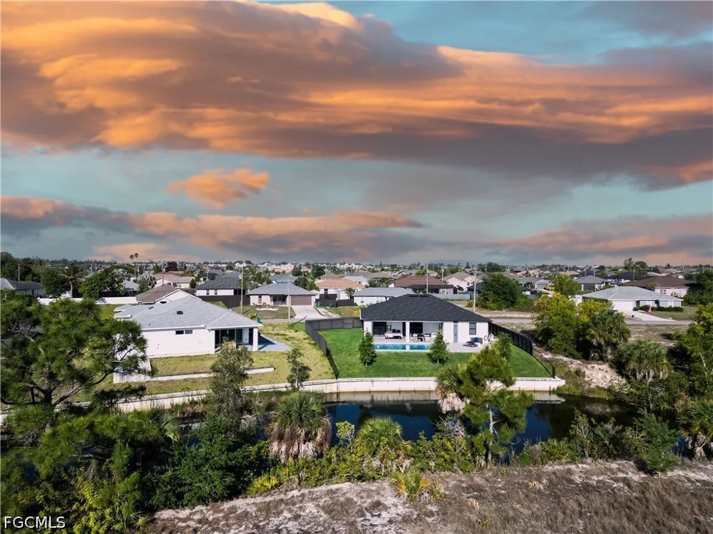 SW 9th Place Cape Coral, FL 33991