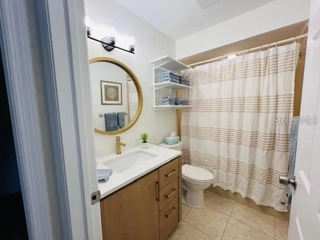 5246 WEDGEWOOD LANE #60 Sarasota, FL 34235