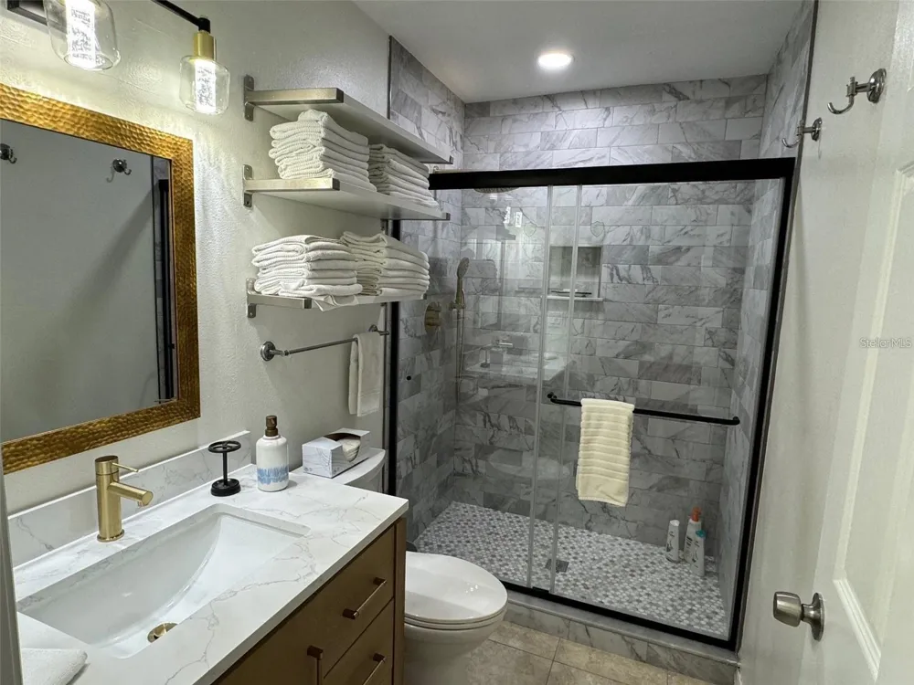 5246 WEDGEWOOD LANE #60 Sarasota, FL 34235