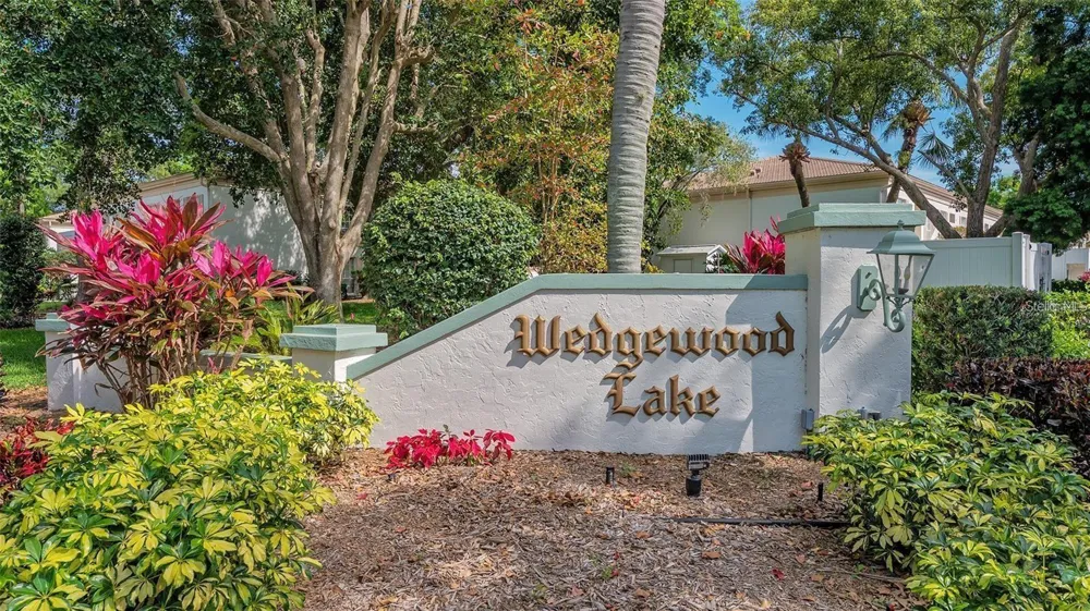 5246 WEDGEWOOD LANE #60 Sarasota, FL 34235