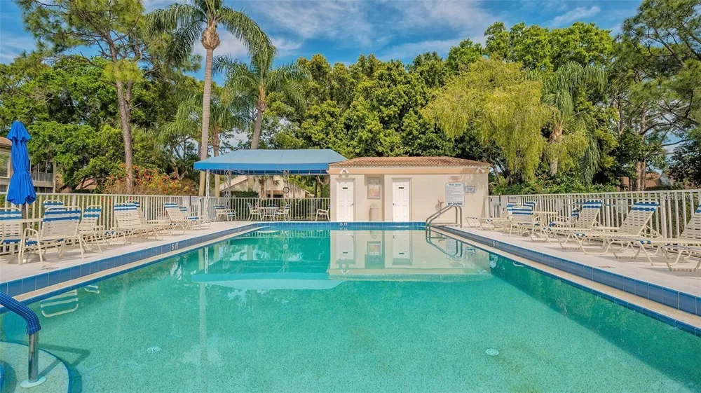 5246 WEDGEWOOD LANE #60 Sarasota, FL 34235