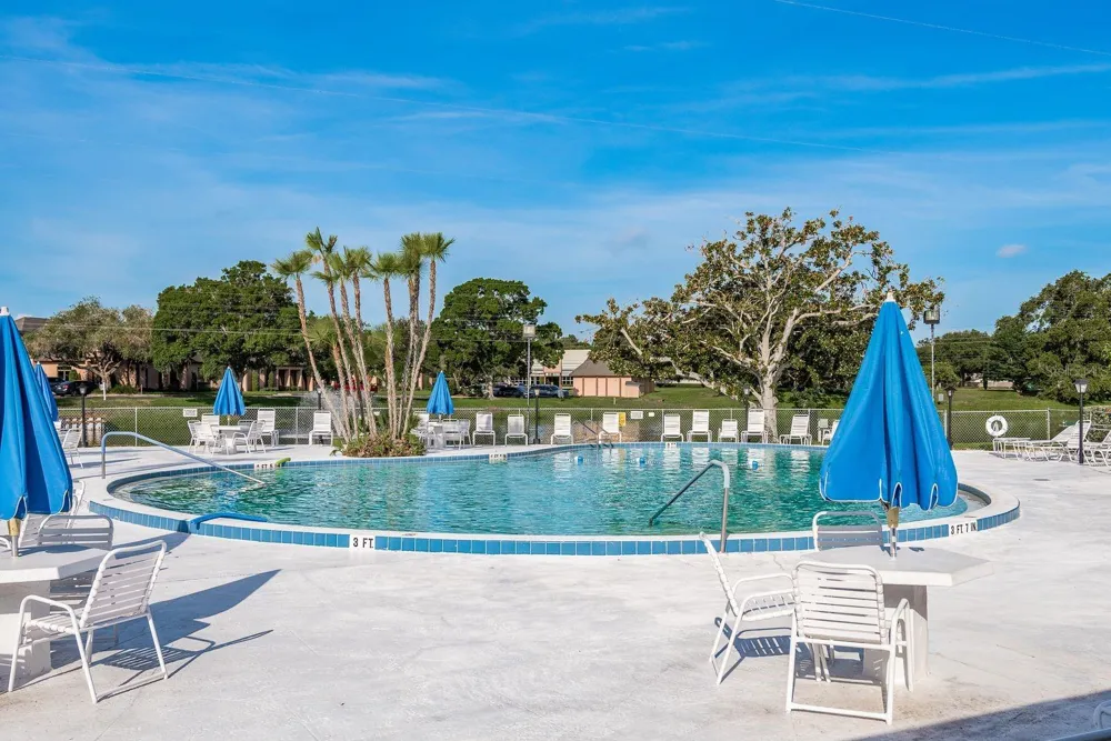8220 112TH STREET #208 Seminole, FL 33772