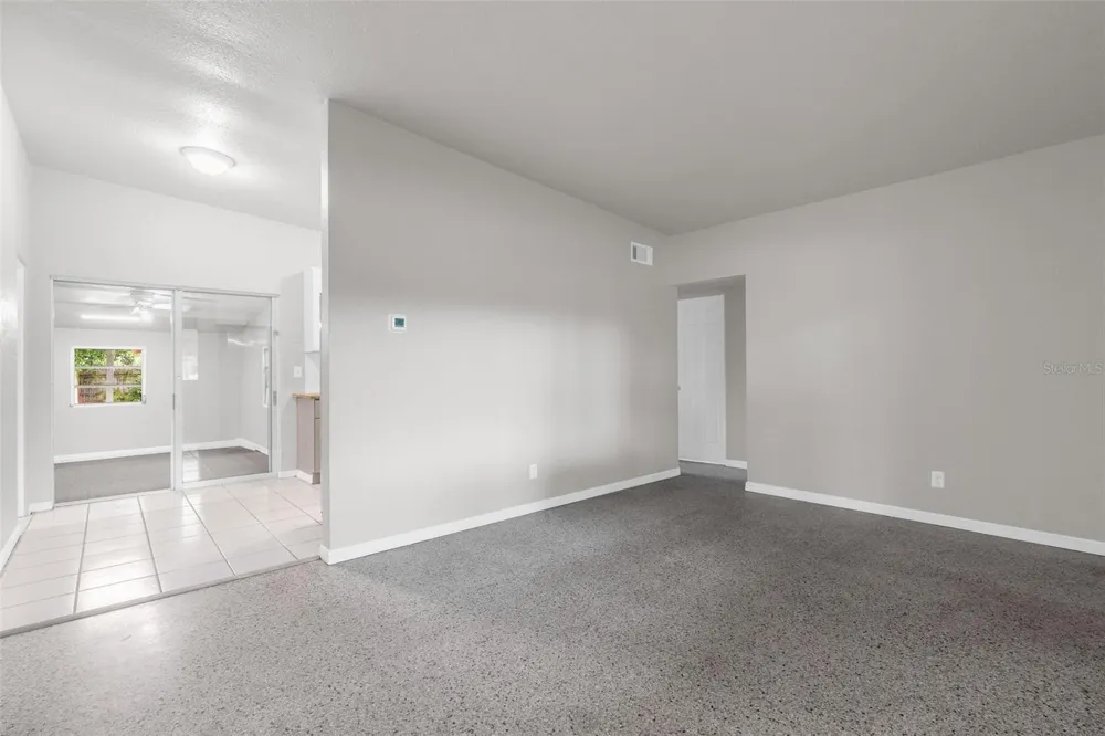 1712 TALLAHASSEE DRIVE Daytona Beach, FL 32117
