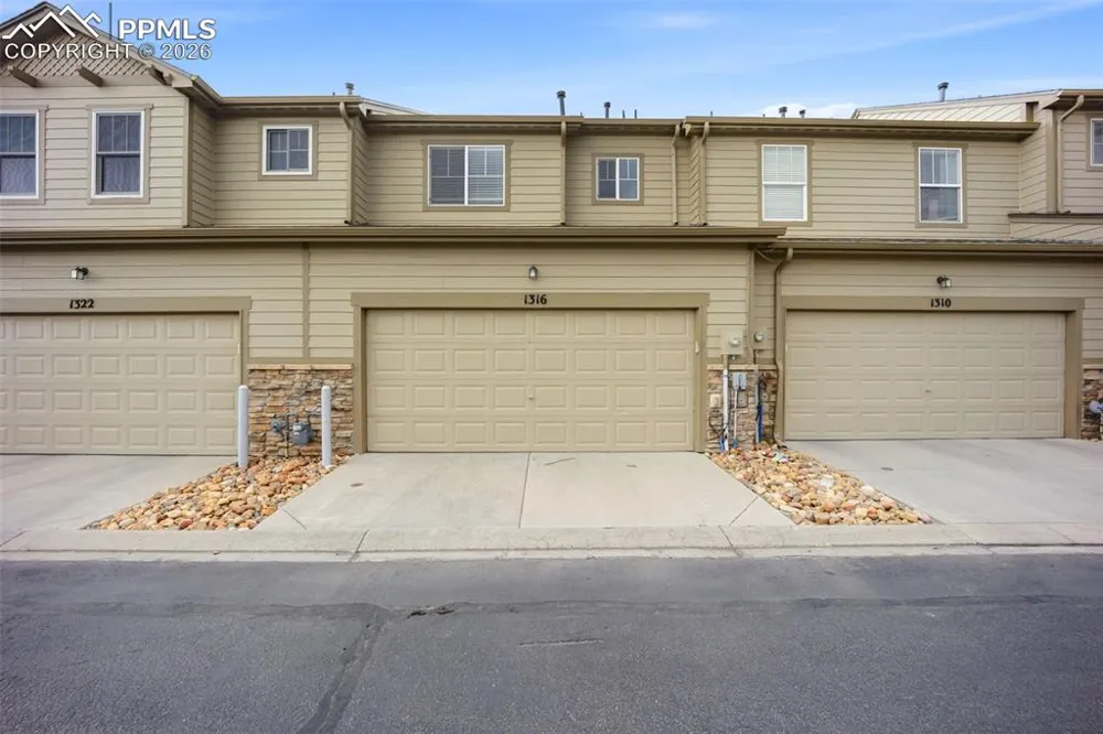 1316 Walters Point Monument, CO 80132