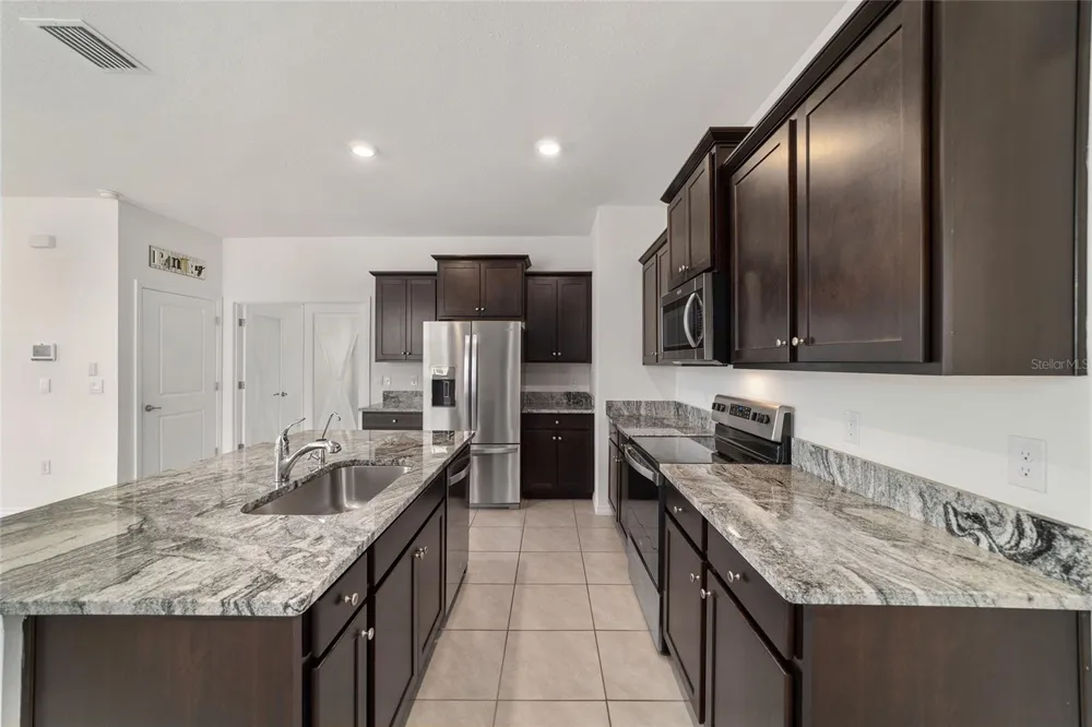 5051 STOKES WAY Wildwood, FL 34785