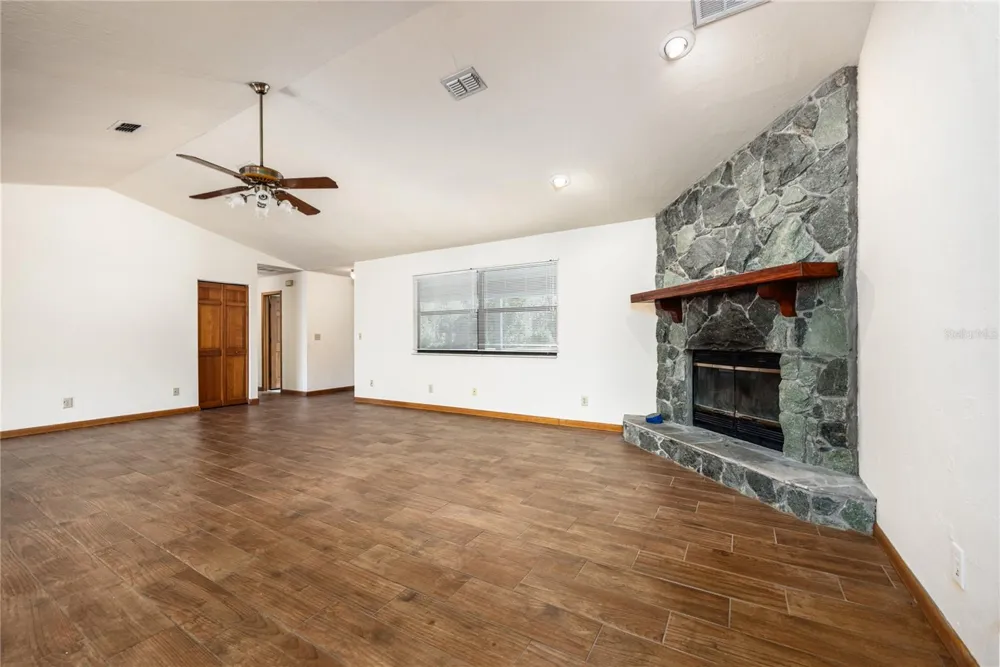 15181 NE 9TH STREET Williston, FL 32696