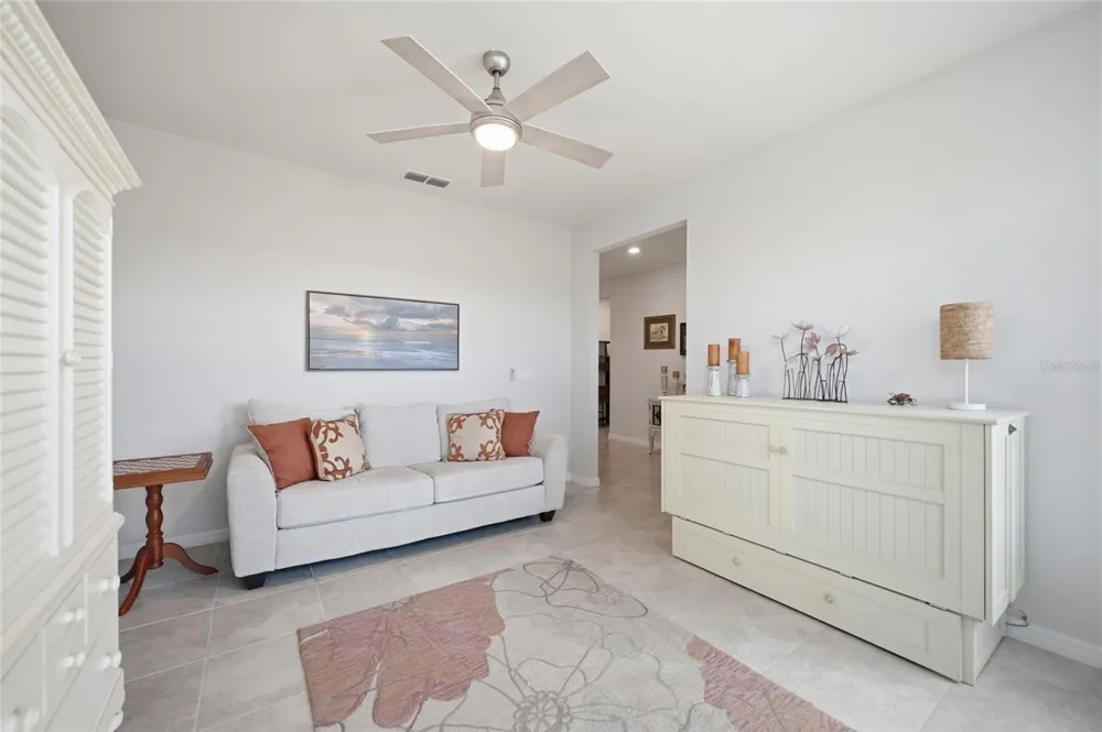 4594 FARMHOUSE GATE TRAIL Jacksonville, FL 32226