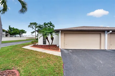 3501 VILLAGE COURT #220