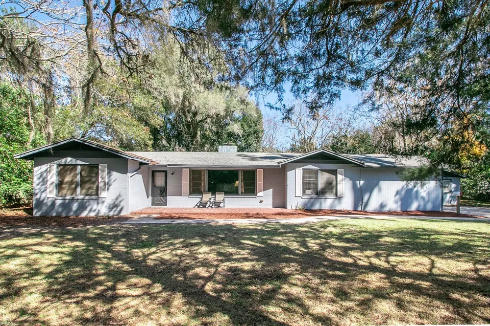 2016 NW 7TH PLACE Gainesville, FL 32603
