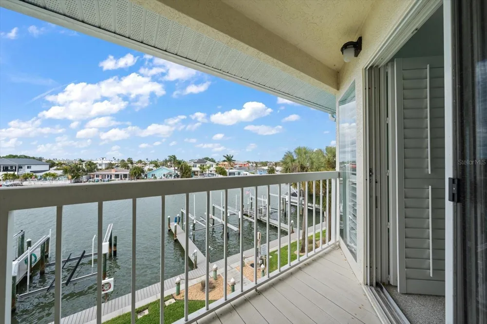 124 MARCDALE BOULEVARD Indian Rocks Beach, FL 33785