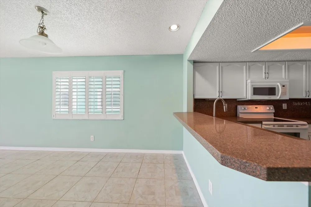 124 MARCDALE BOULEVARD Indian Rocks Beach, FL 33785