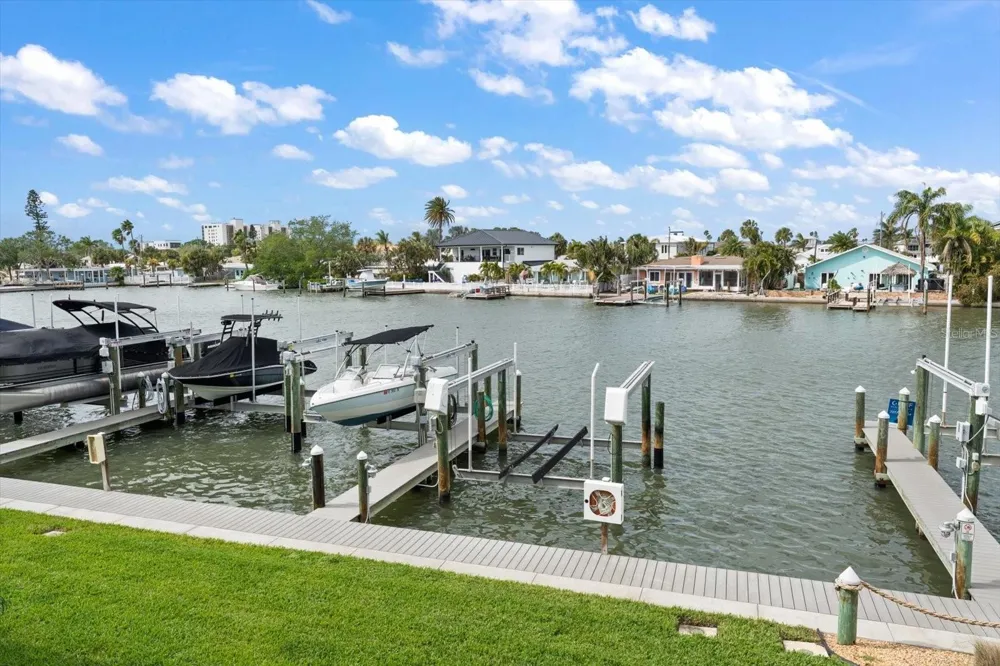 124 MARCDALE BOULEVARD Indian Rocks Beach, FL 33785