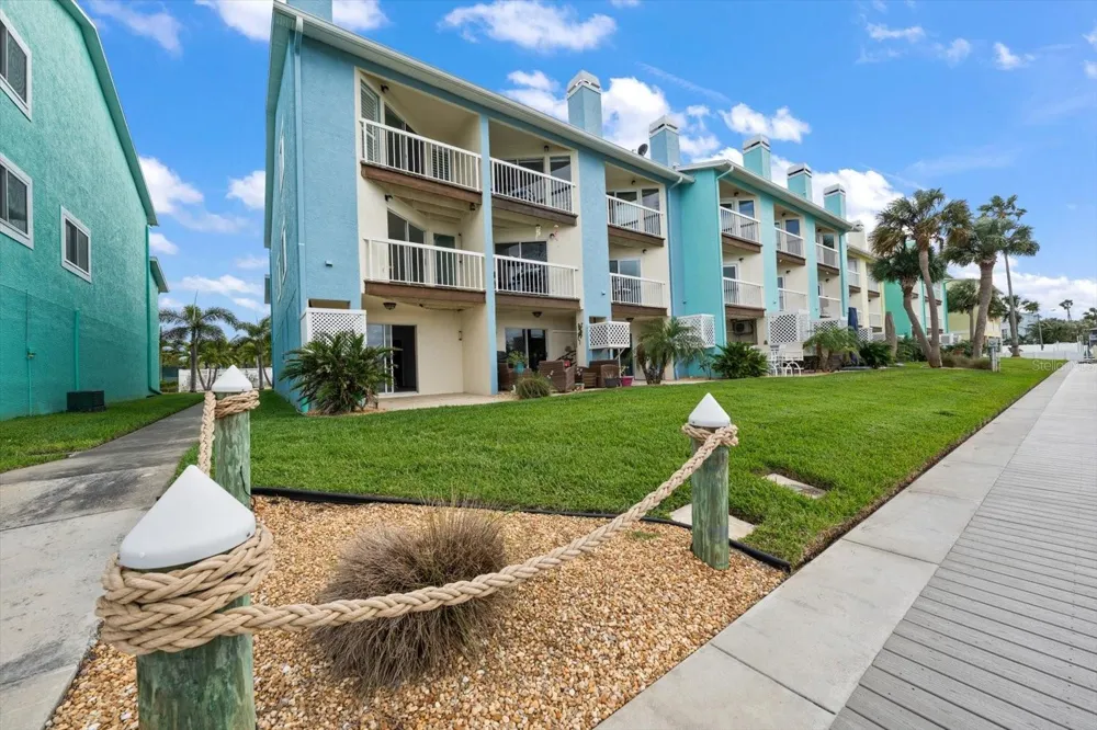124 MARCDALE BOULEVARD Indian Rocks Beach, FL 33785