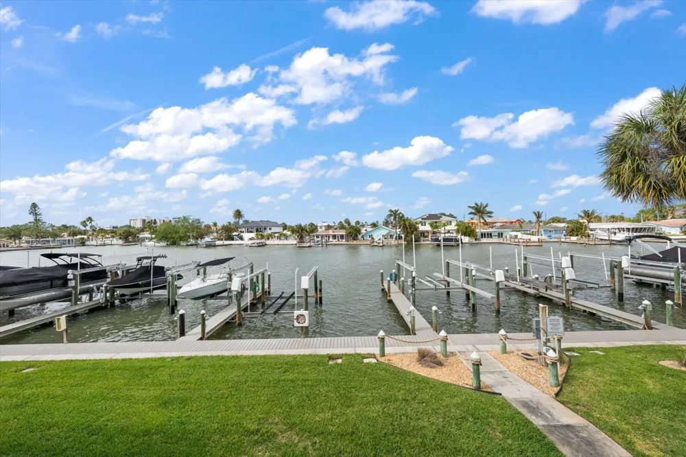 124 MARCDALE BOULEVARD Indian Rocks Beach, FL 33785