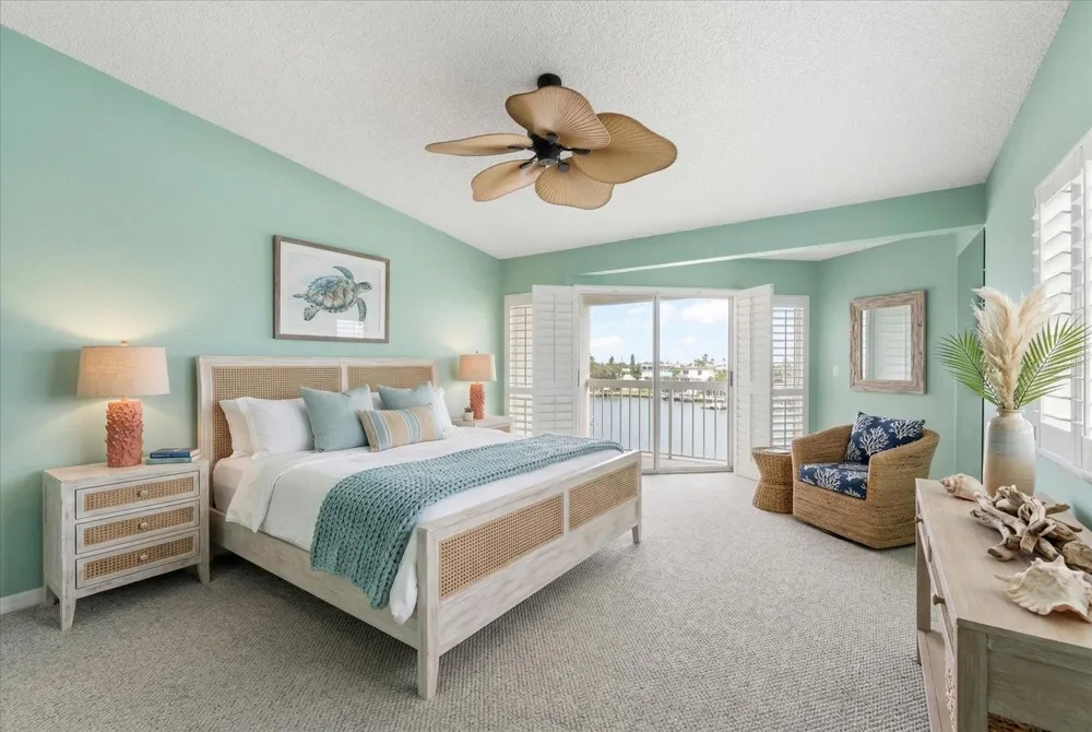 124 MARCDALE BOULEVARD Indian Rocks Beach, FL 33785