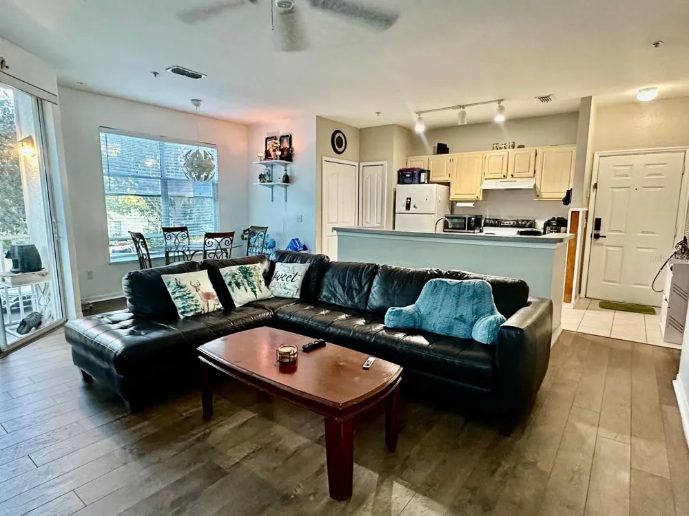 2718 MAITLAND CROSSING WAY #207 Orlando, FL 32810