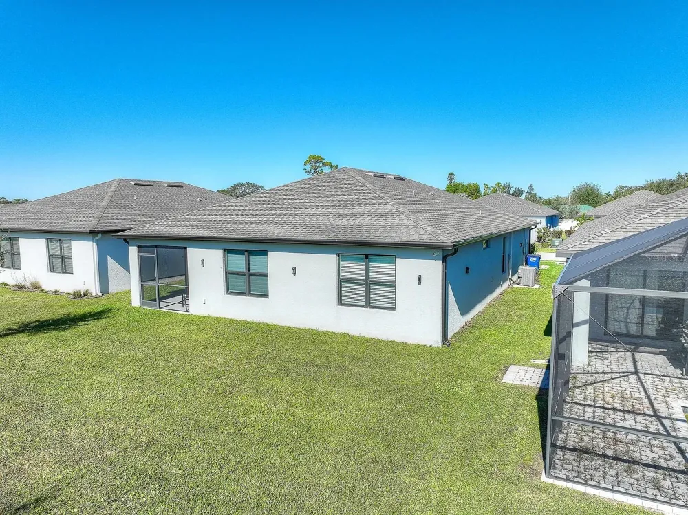 10820 MARLBERRY WAY North Fort Myers, FL 33917