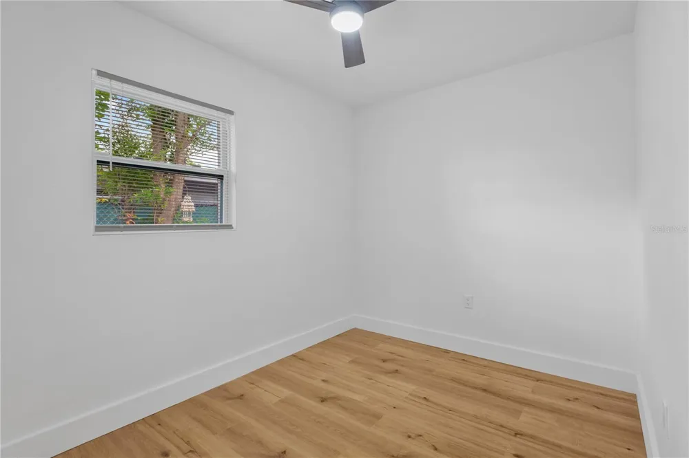 3243 6TH AVENUE S St Petersburg, FL 33712