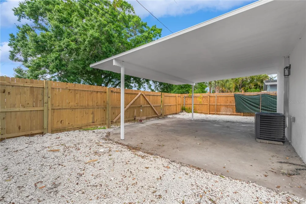 3243 6TH AVENUE S St Petersburg, FL 33712