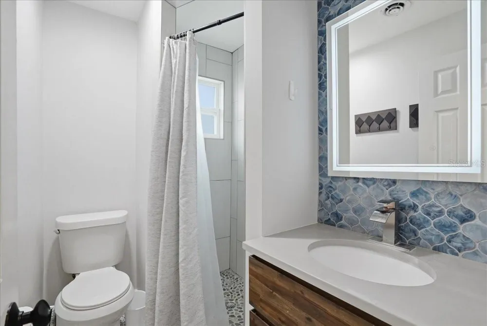 130 86TH TERRACE Treasure Island, FL 33706