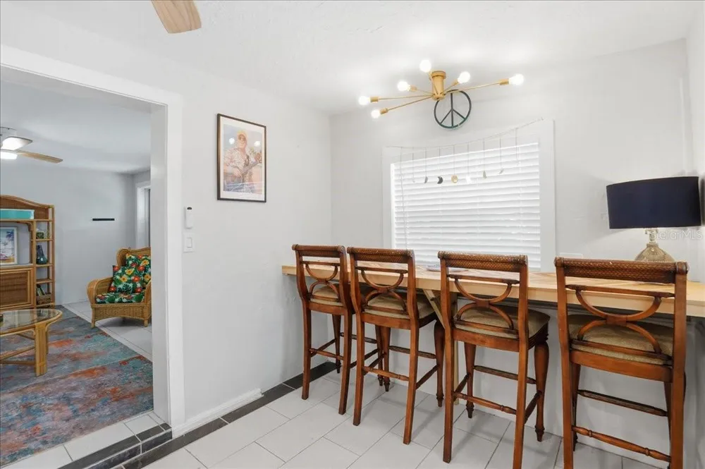 130 86TH TERRACE Treasure Island, FL 33706