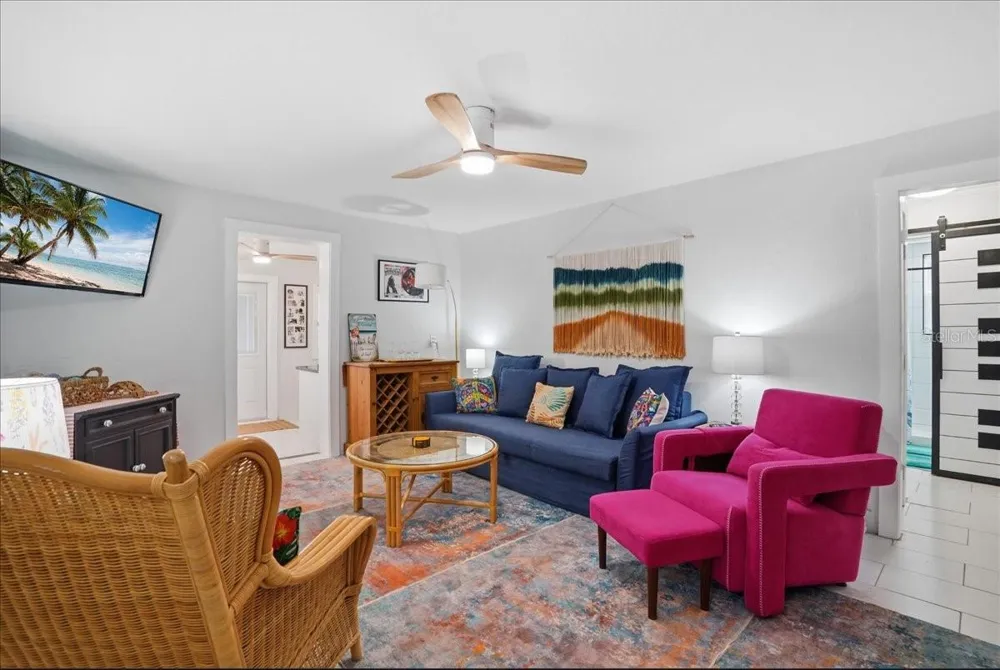 130 86TH TERRACE Treasure Island, FL 33706