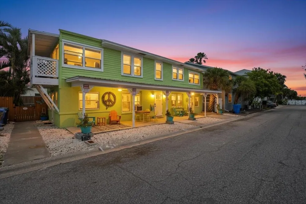 130 86TH TERRACE Treasure Island, FL 33706