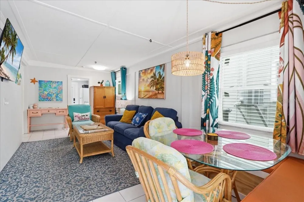 130 86TH TERRACE Treasure Island, FL 33706