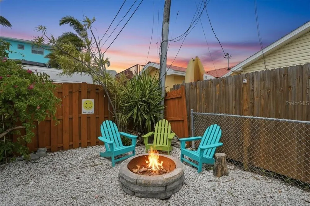 130 86TH TERRACE Treasure Island, FL 33706
