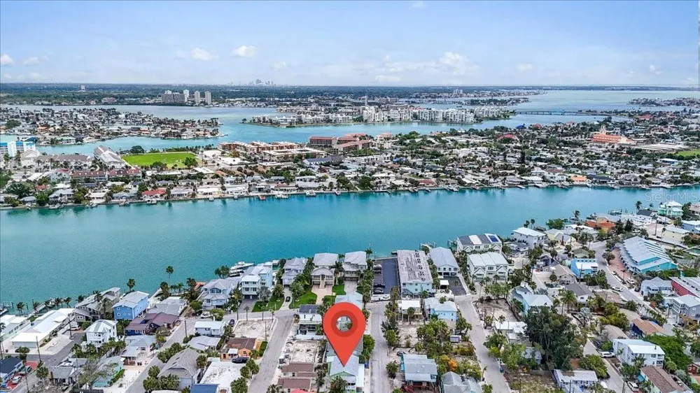 130 86TH TERRACE Treasure Island, FL 33706