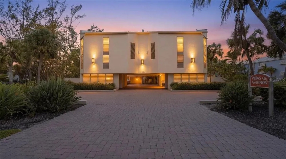 5611 GULF OF MEXICO DRIVE #3 Longboat Key, FL 34228