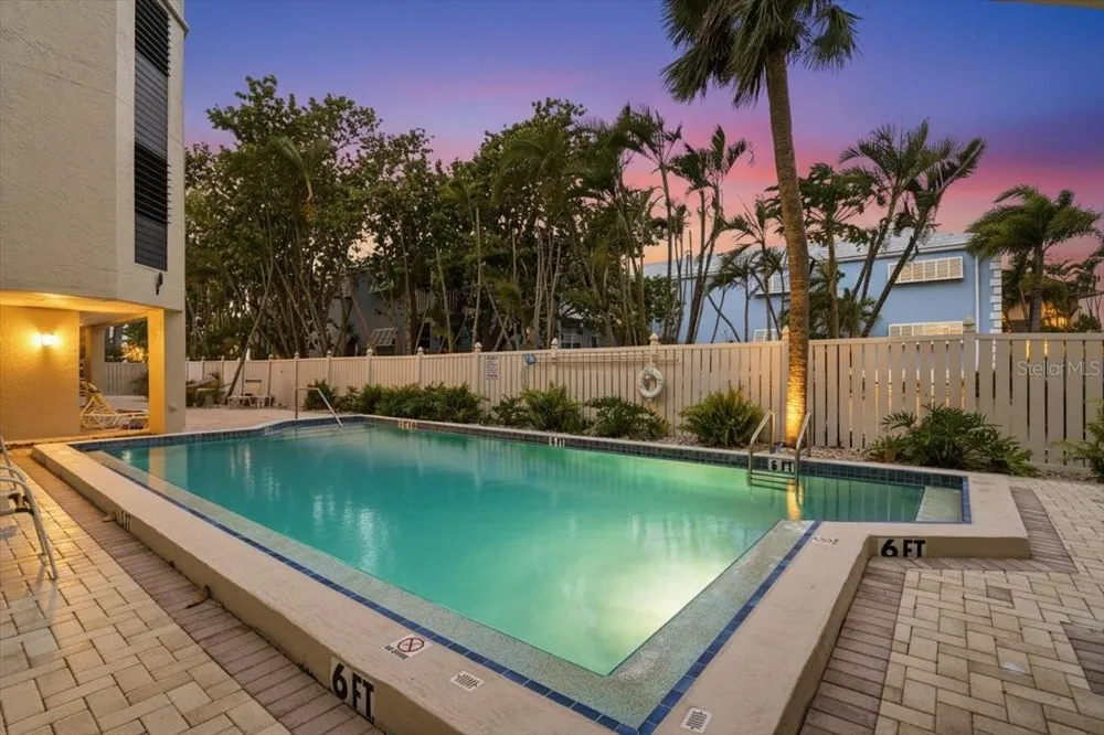 5611 GULF OF MEXICO DRIVE #3 Longboat Key, FL 34228