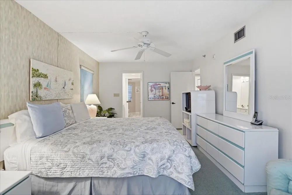 5611 GULF OF MEXICO DRIVE #3 Longboat Key, FL 34228