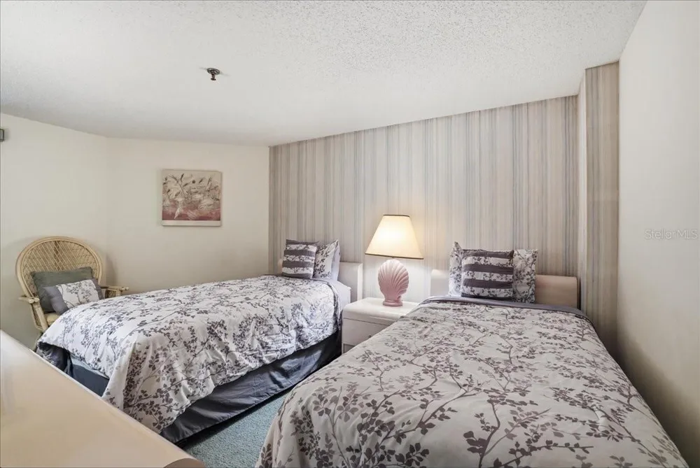 5611 GULF OF MEXICO DRIVE #3 Longboat Key, FL 34228