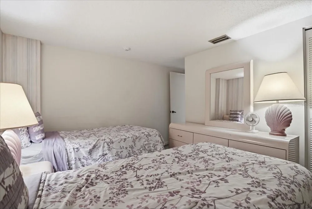 5611 GULF OF MEXICO DRIVE #3 Longboat Key, FL 34228