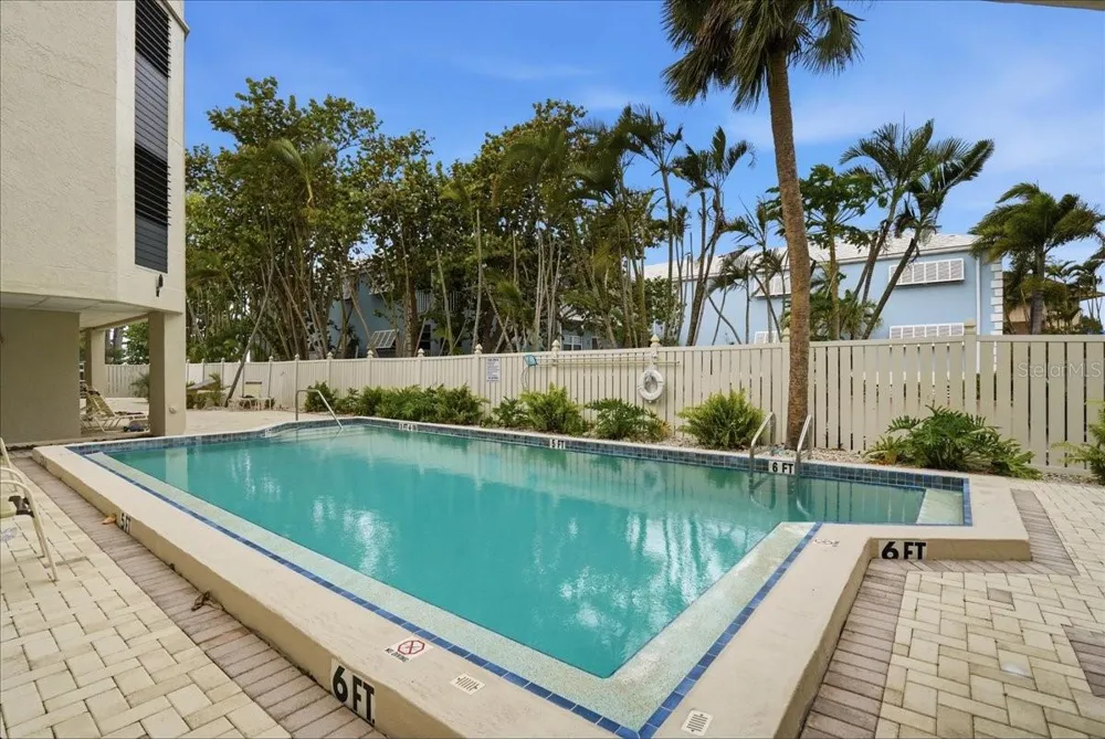 5611 GULF OF MEXICO DRIVE #3 Longboat Key, FL 34228