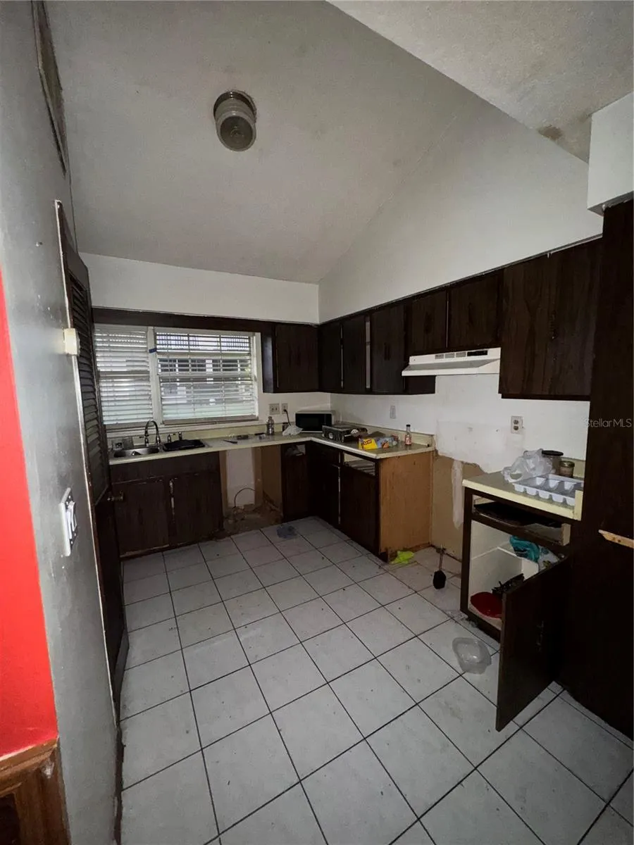 11001 SE SUNSET HARBOR ROAD #D21 Summerfield, FL 34491