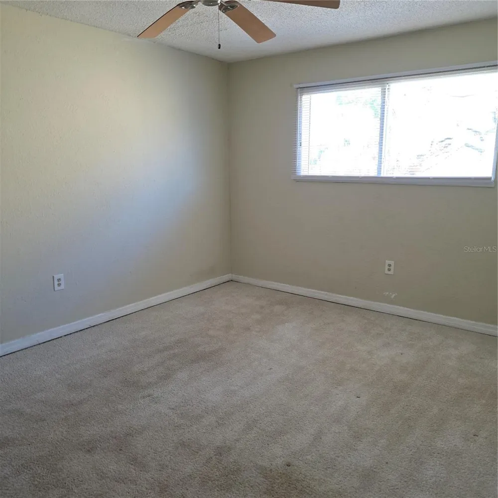922 LAKE DESTINY ROAD #F Altamonte Springs, FL 32714