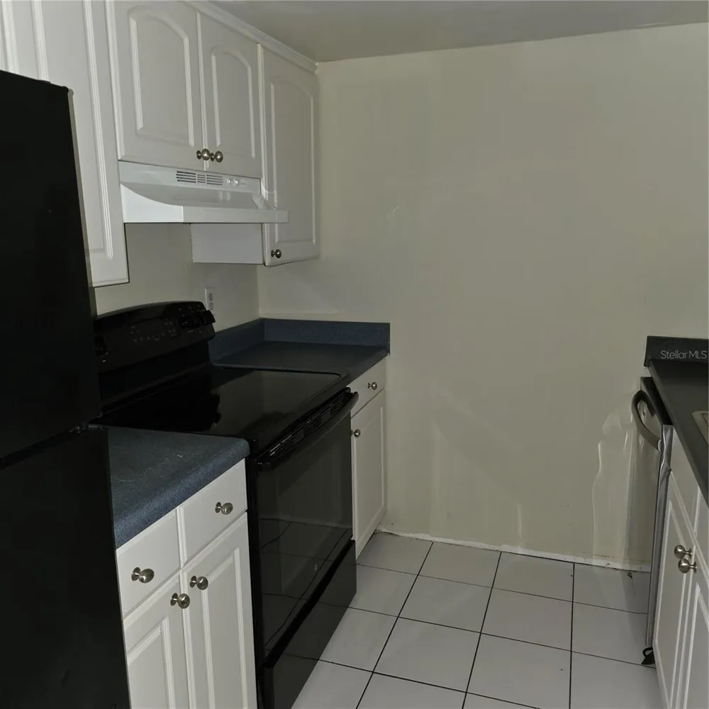 922 LAKE DESTINY ROAD #F Altamonte Springs, FL 32714