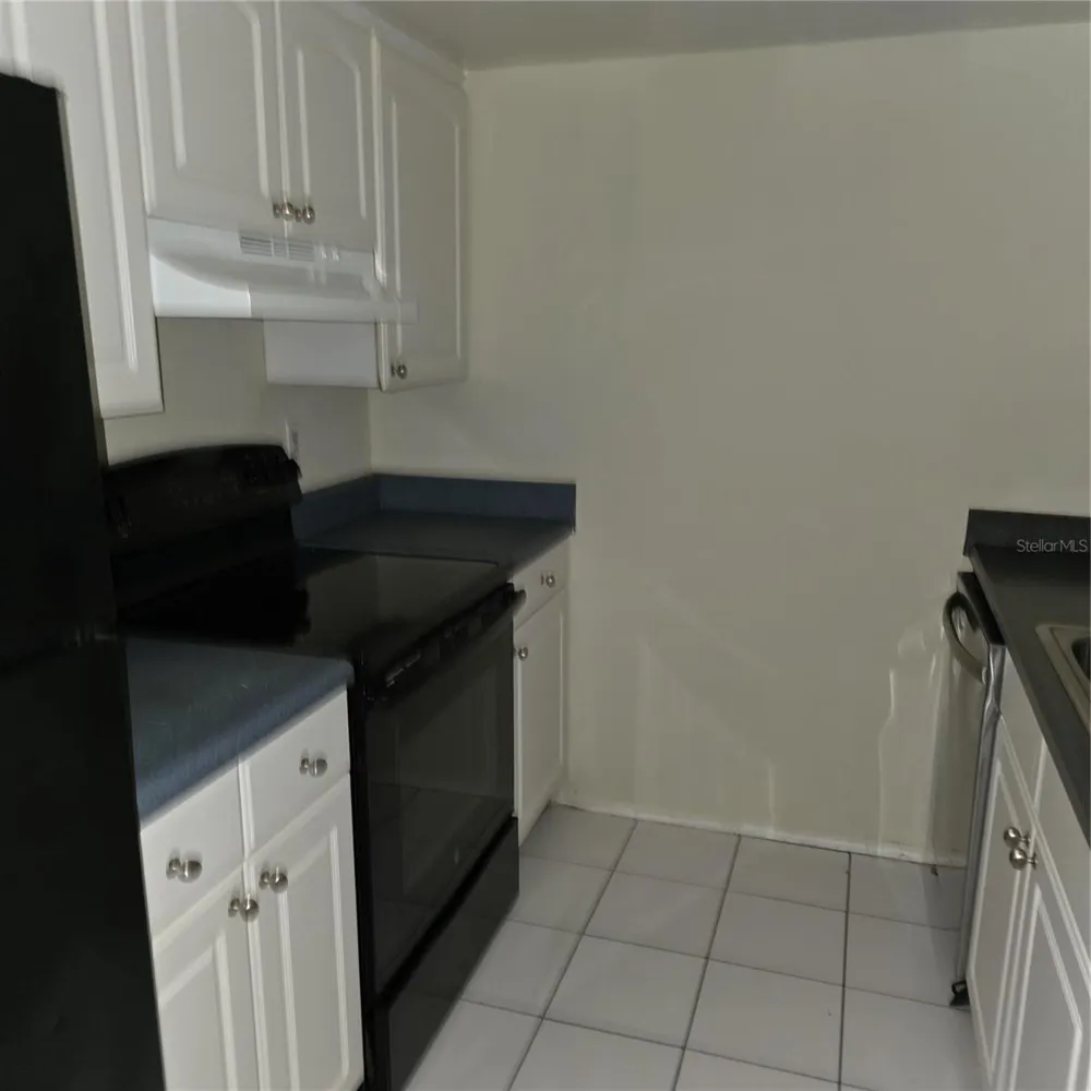 922 LAKE DESTINY ROAD #F Altamonte Springs, FL 32714