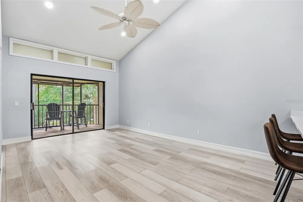130 WOODLAKE WYNDE #130 Oldsmar, FL 34677