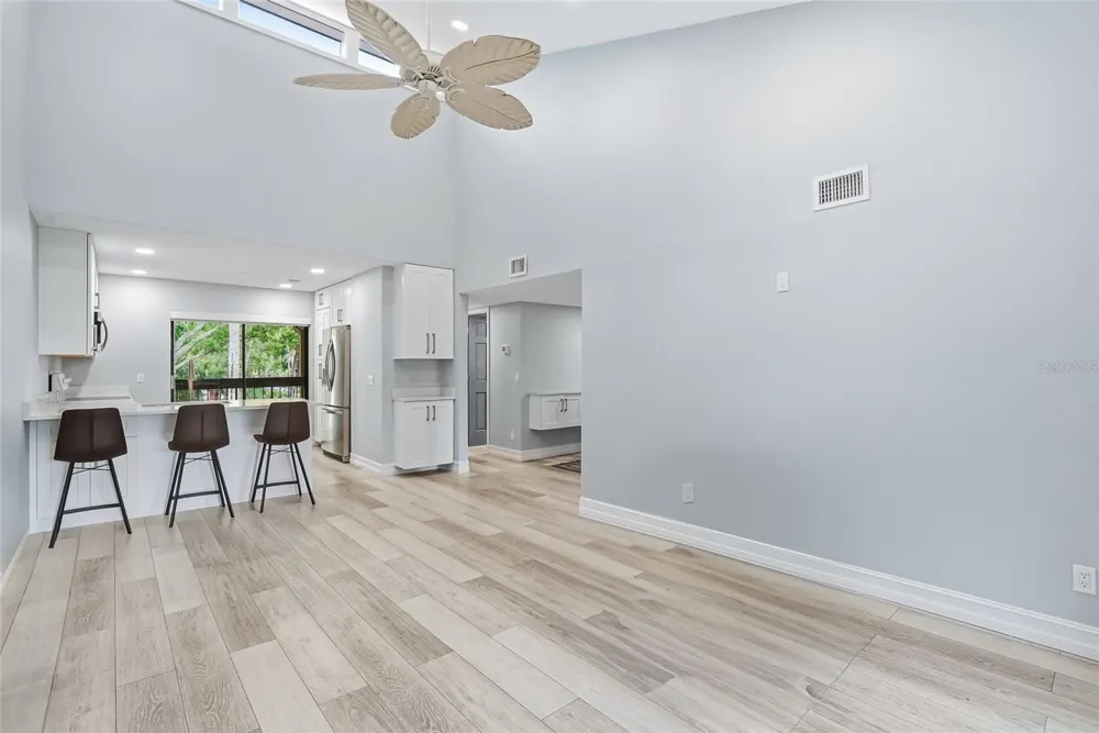 130 WOODLAKE WYNDE #130 Oldsmar, FL 34677