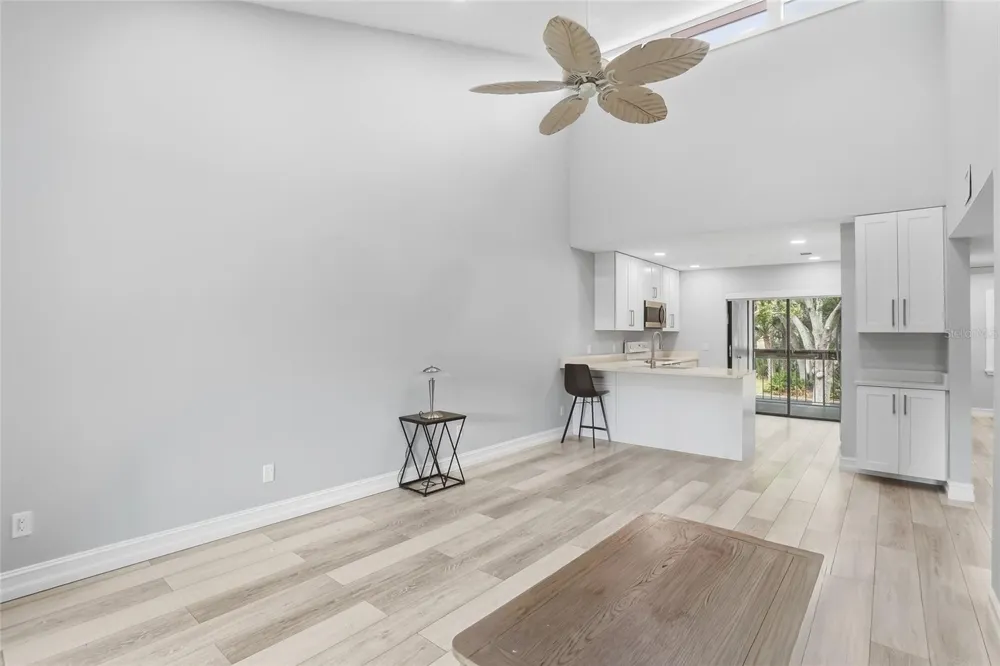 130 WOODLAKE WYNDE #130 Oldsmar, FL 34677