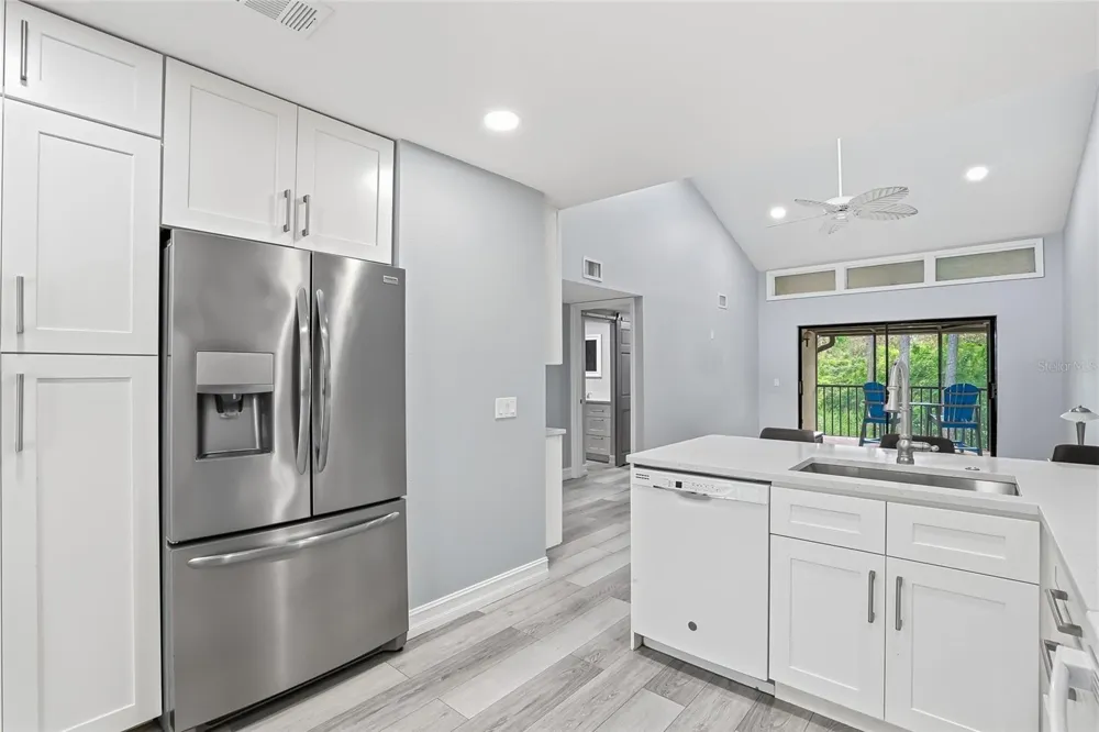 130 WOODLAKE WYNDE #130 Oldsmar, FL 34677