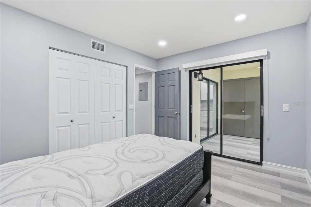 130 WOODLAKE WYNDE #130 Oldsmar, FL 34677