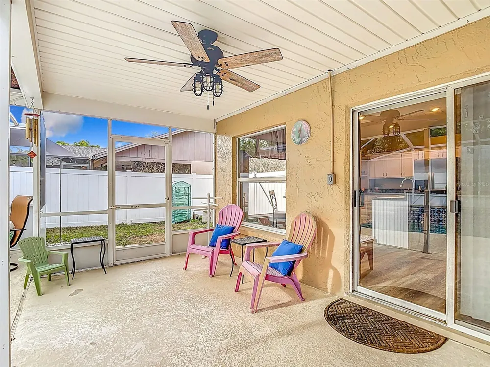 2631 GREEN VALLEY STREET Valrico, FL 33596