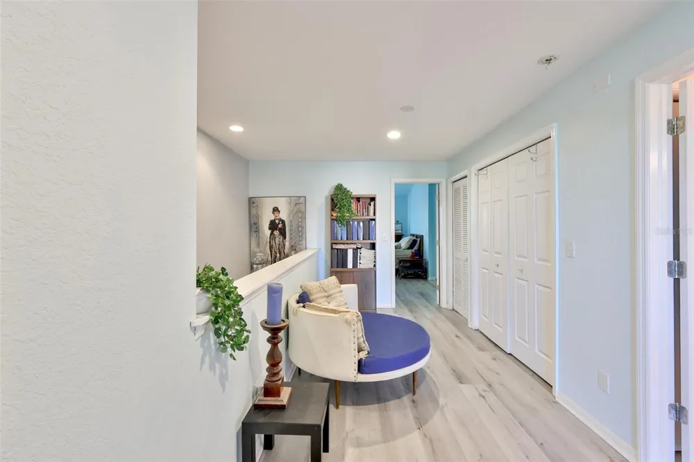 6400 46TH AVENUE #71 Kenneth City, FL 33709