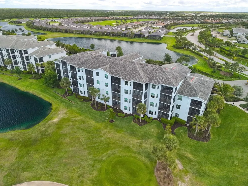 14091 HERITAGE LANDING BOULEVARD #121 Punta Gorda, FL 33955