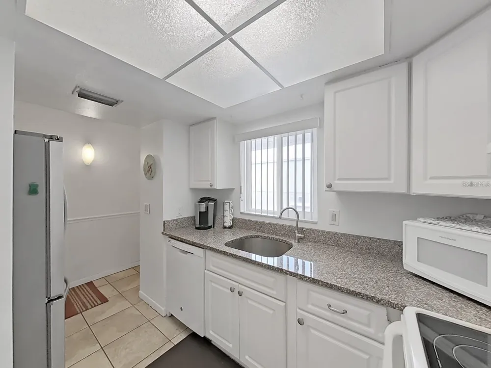 215 VALENCIA BOULEVARD #213 Largo, FL 33770