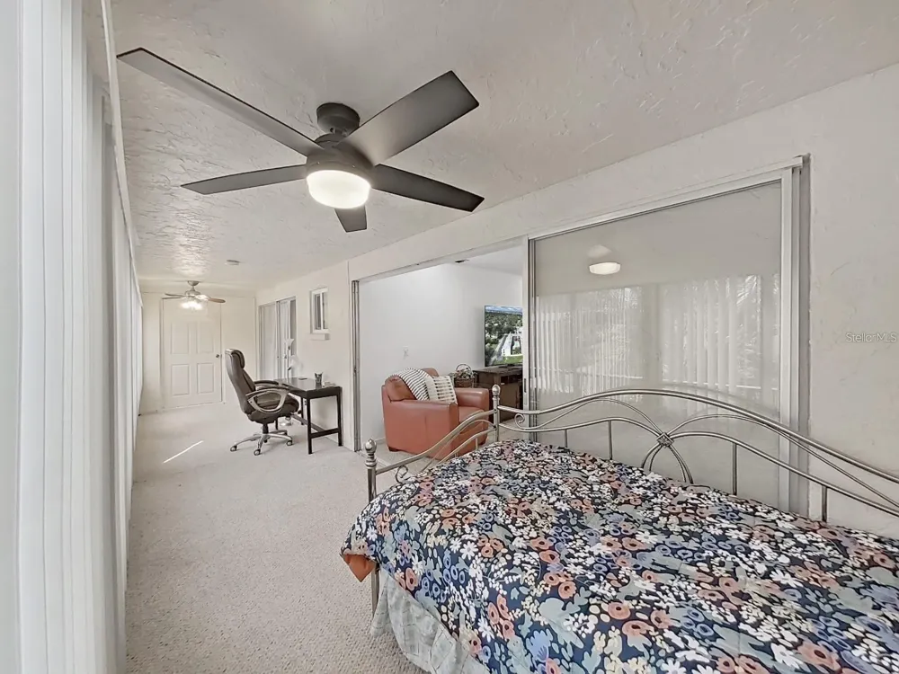 215 VALENCIA BOULEVARD #213 Largo, FL 33770
